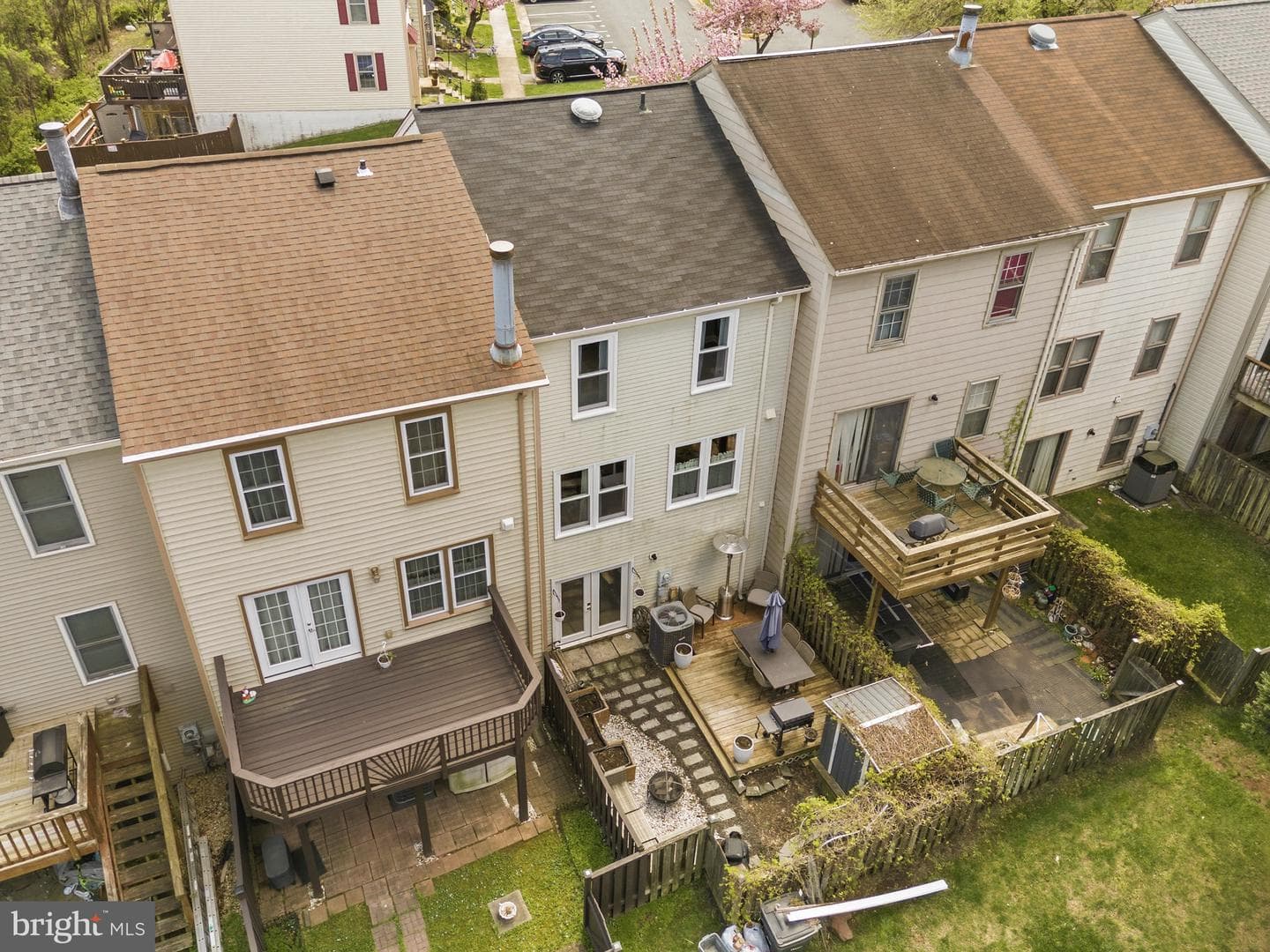 14206 Royal Oak Lane photo 45