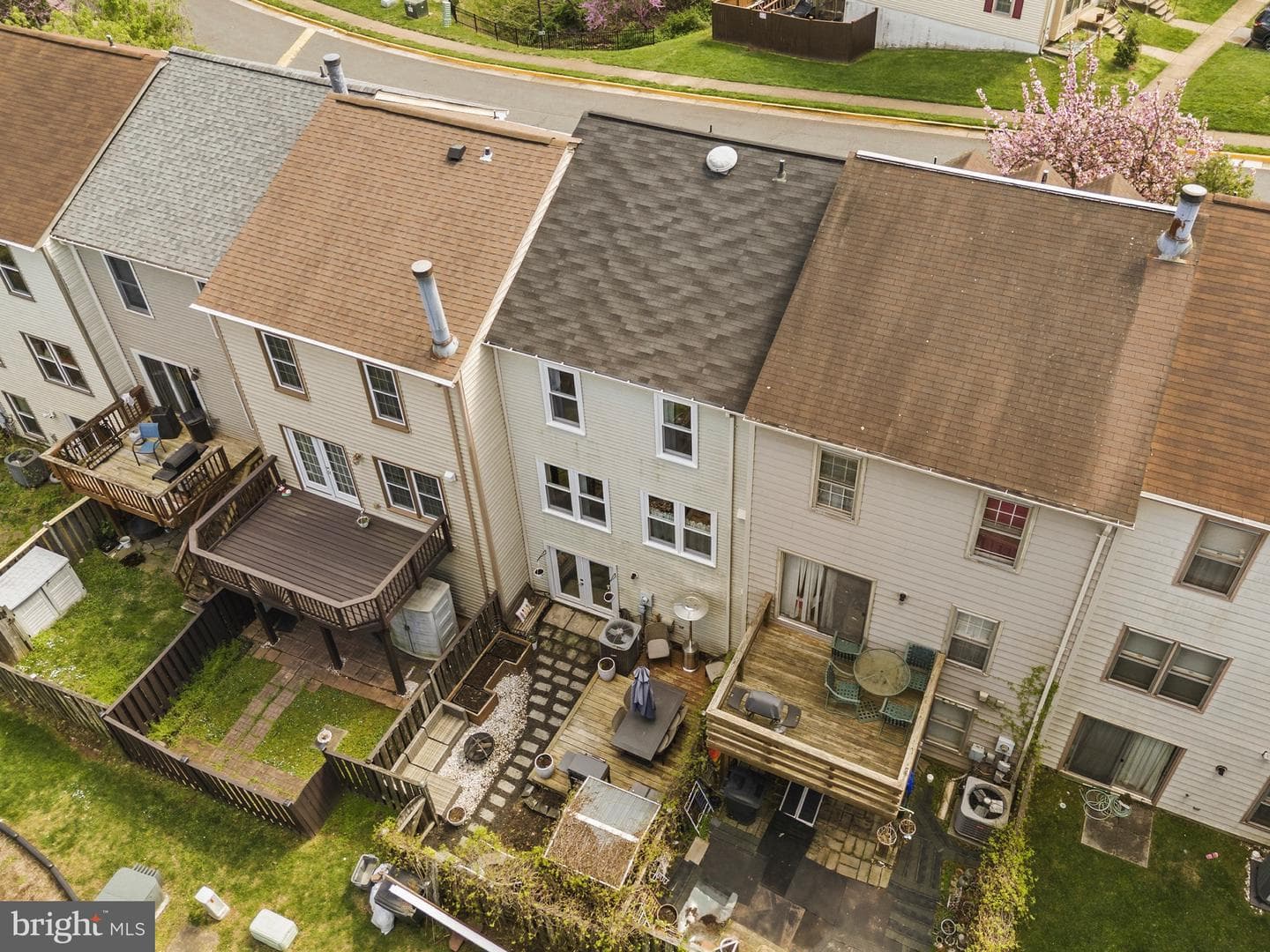 14206 Royal Oak Lane photo 47