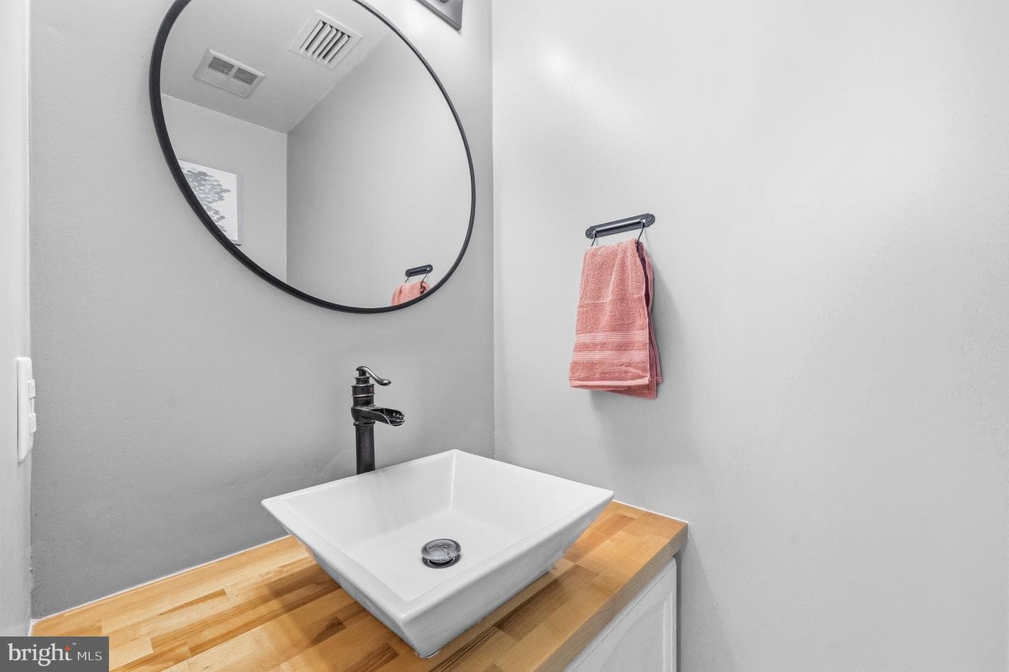 14206 Royal Oak Lane photo 7