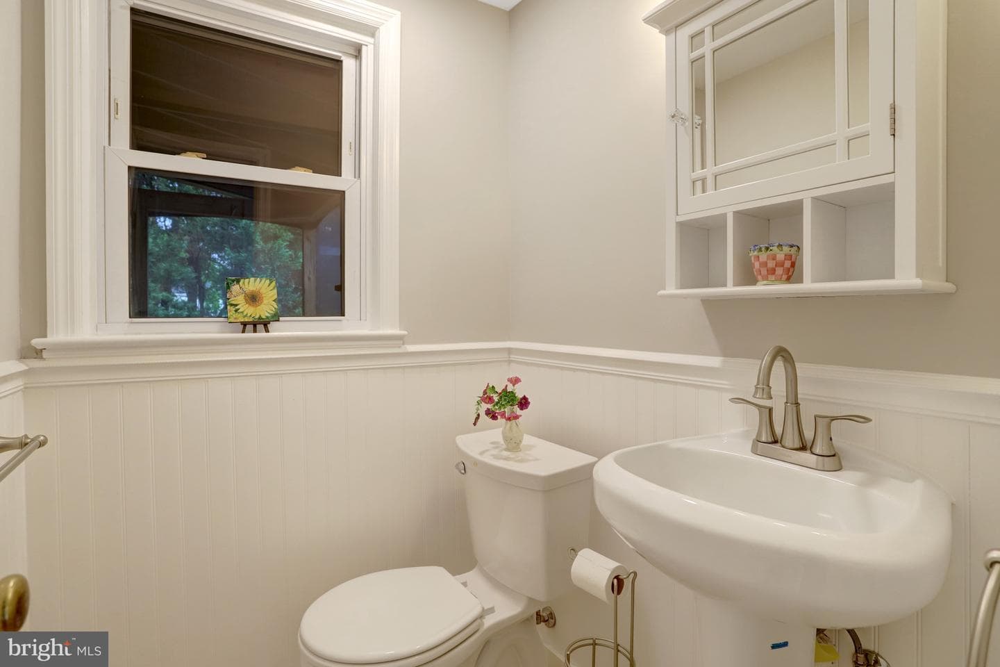 2753 Woodlawn Avenue photo 23