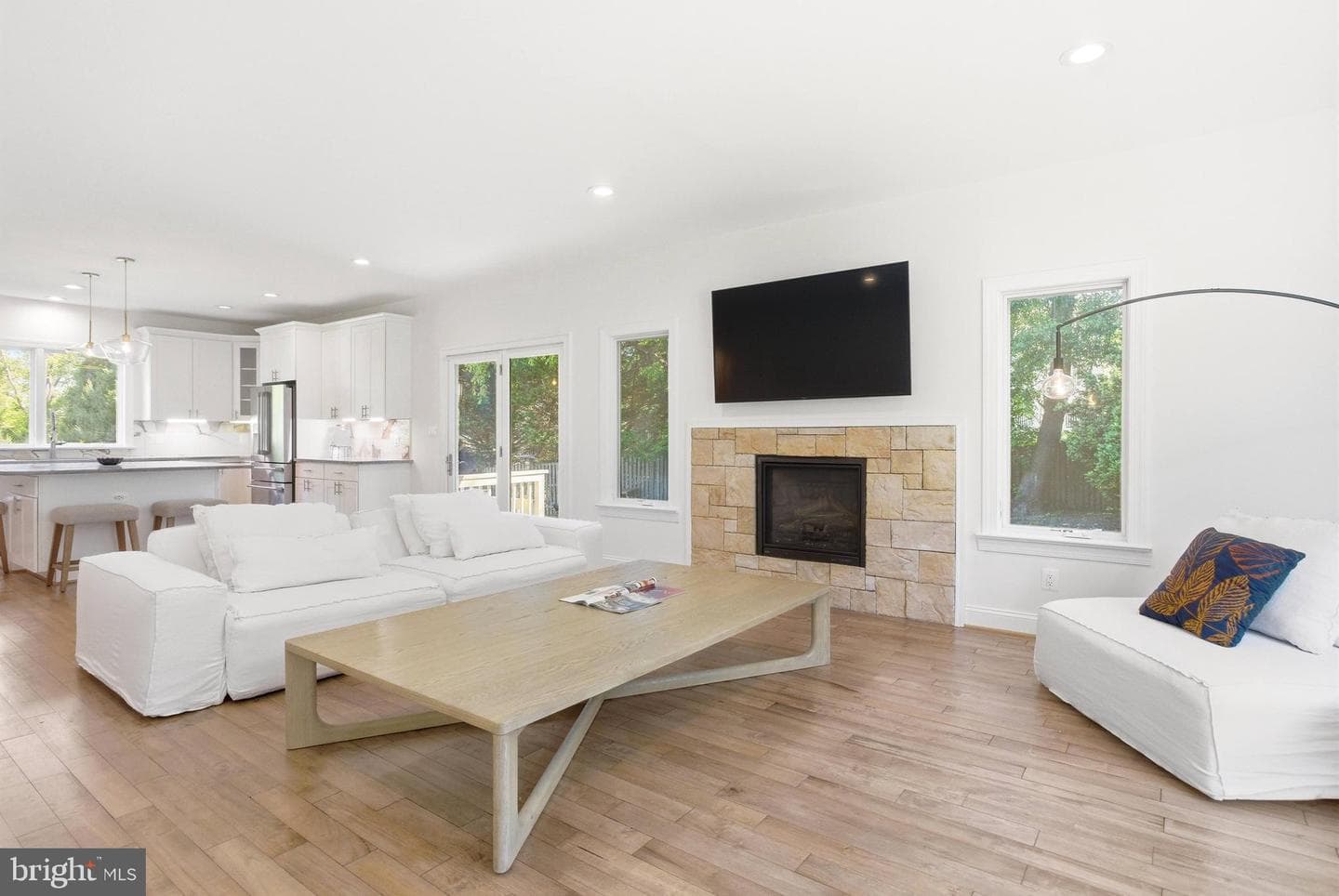 11306 Vale Road photo 11