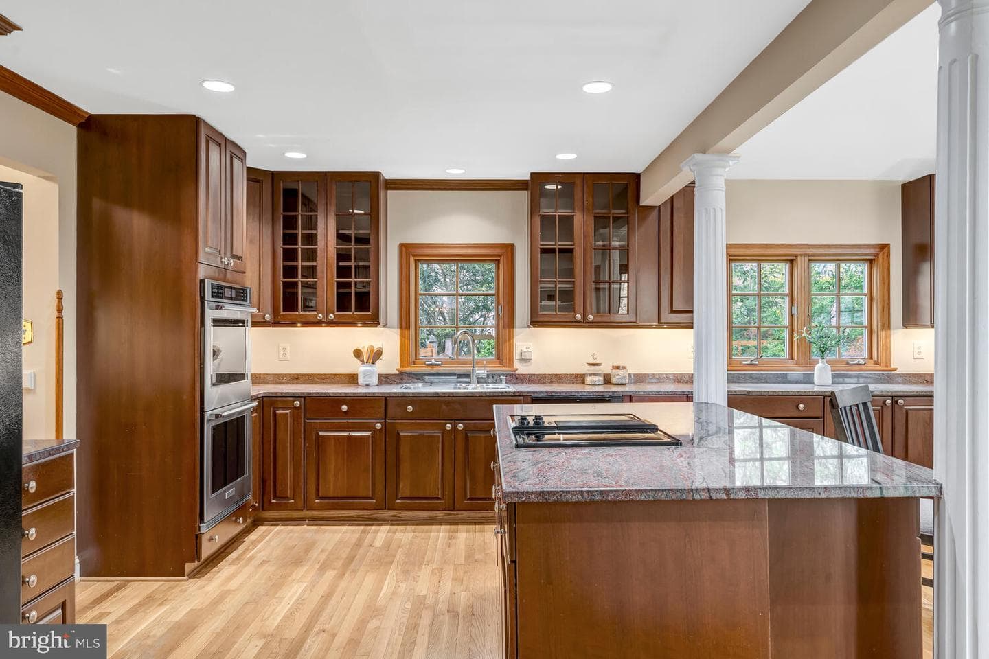 723 Forest Park Road photo 3
