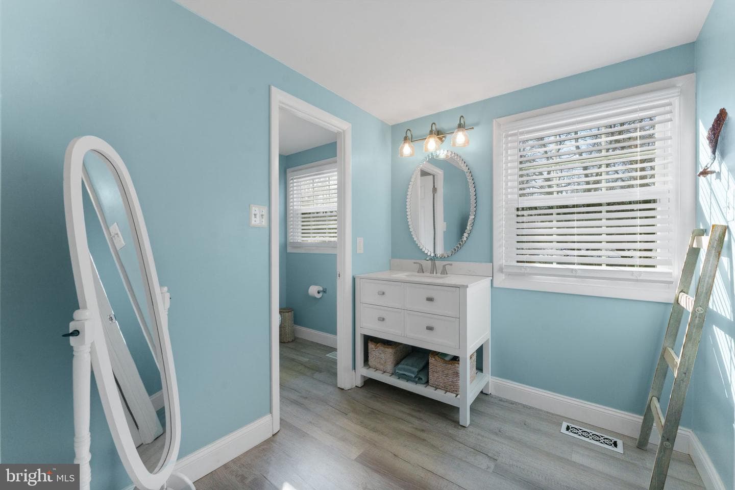 12824 Melville Lane photo 28