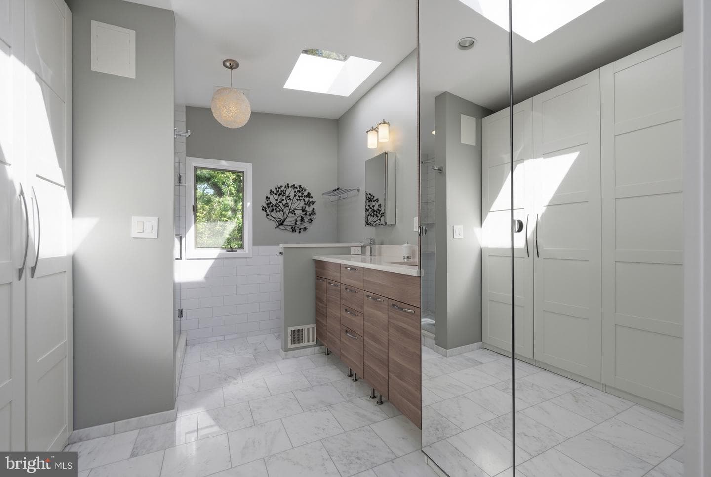 2103 Marthas Road photo 30