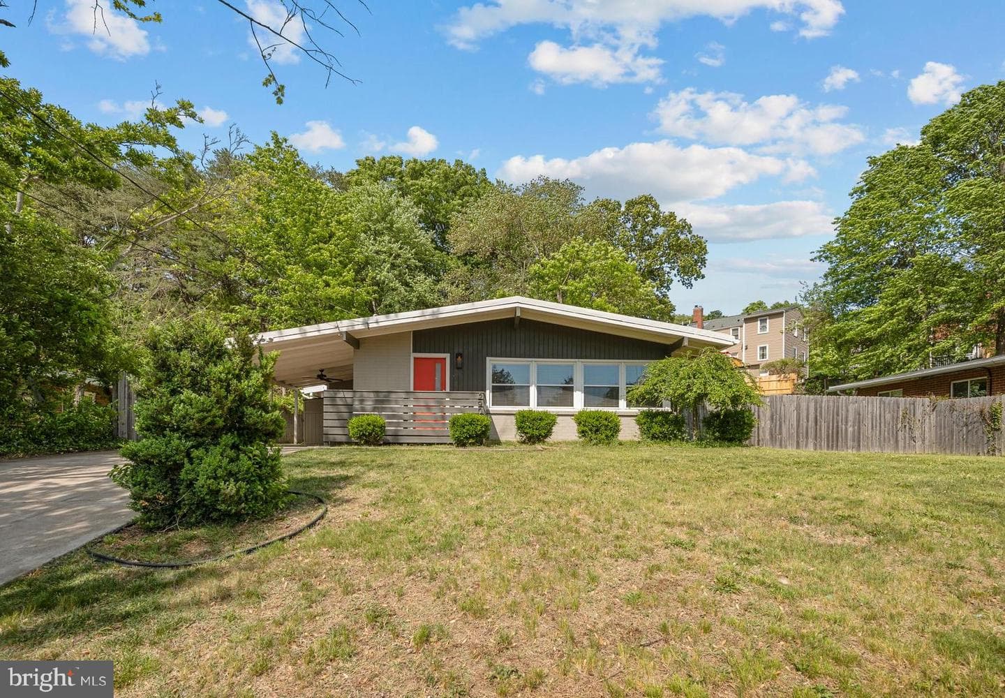 2908 Farmington Drive