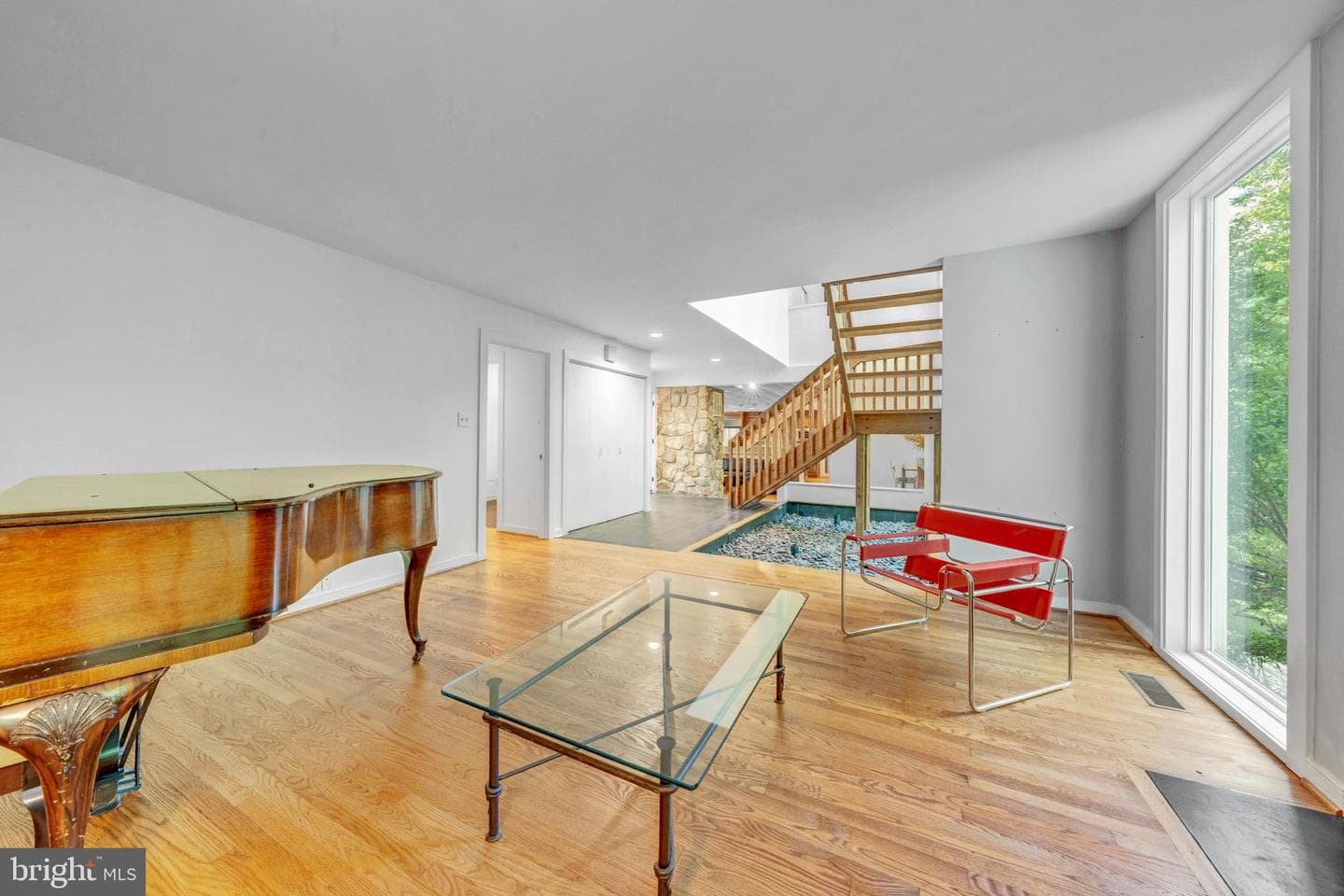 125 Eagles Mere Road photo 12