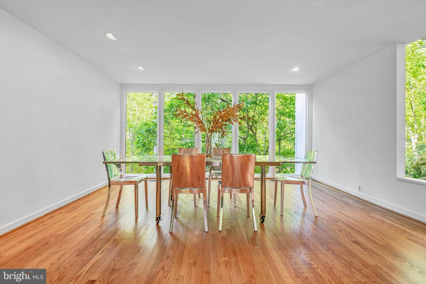 125 Eagles Mere Road photo 14