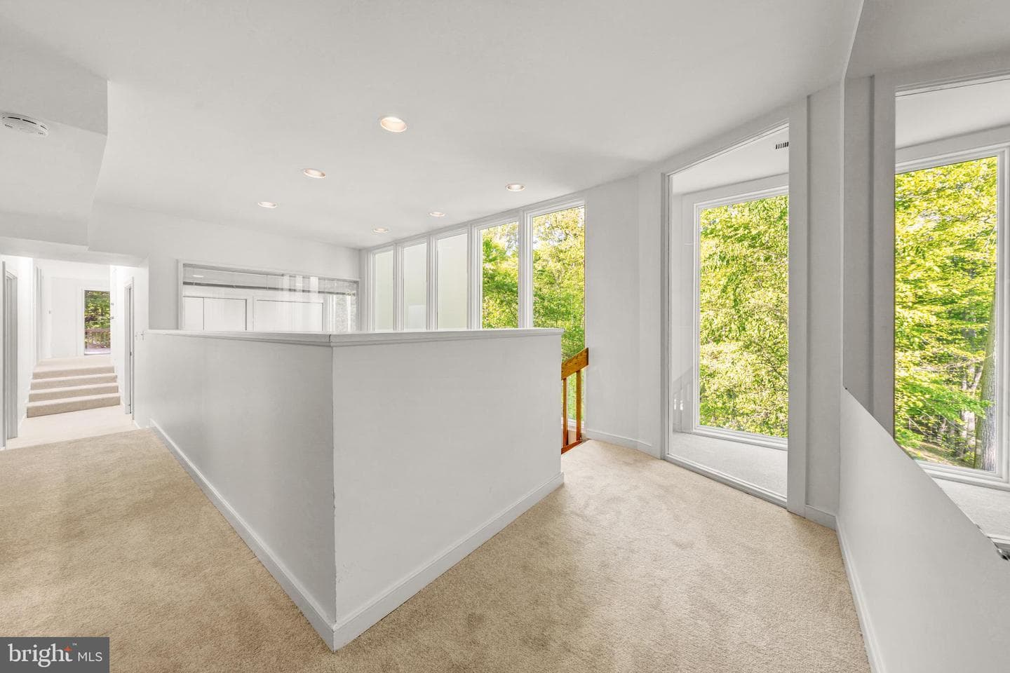 125 Eagles Mere Road photo 29