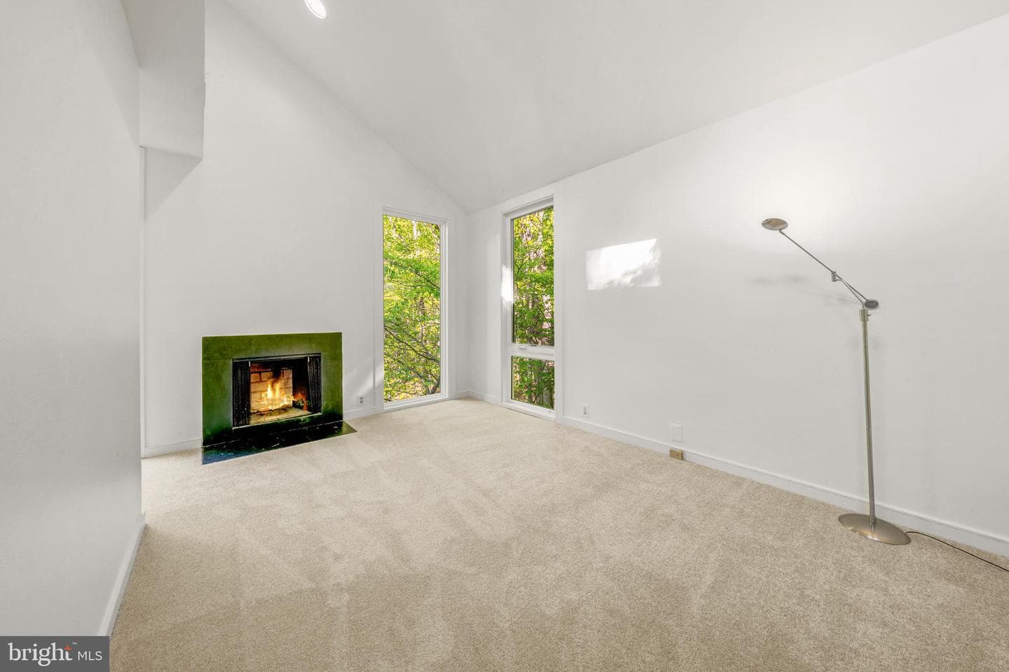 125 Eagles Mere Road photo 41