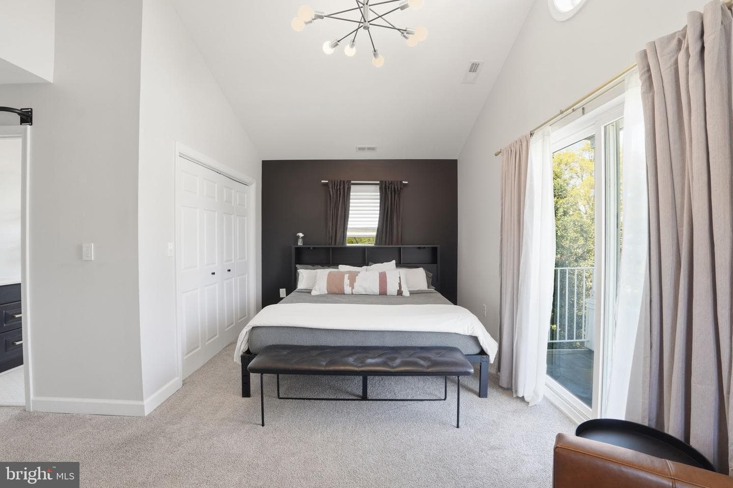 2209 Rollins Drive photo 33