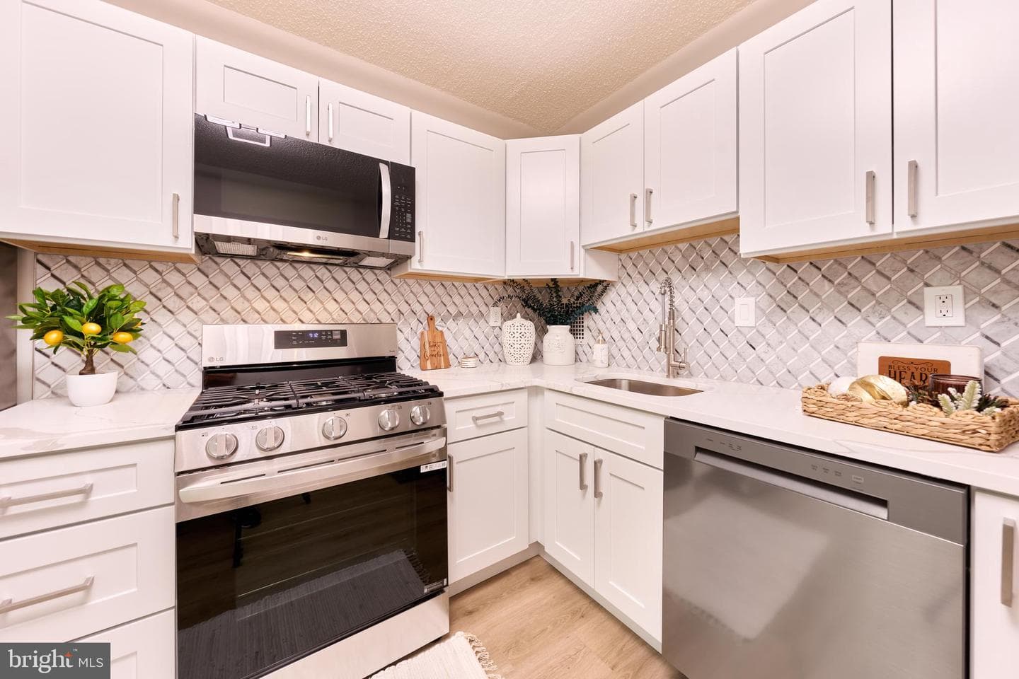 3705 S George Mason Drive #1718s photo 4