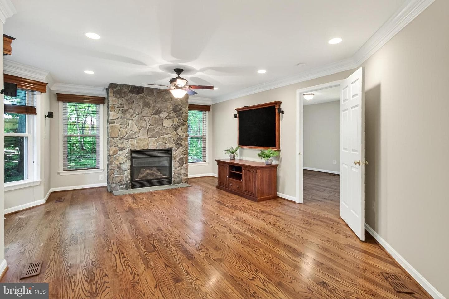 15117 Philip Lee Road photo 32