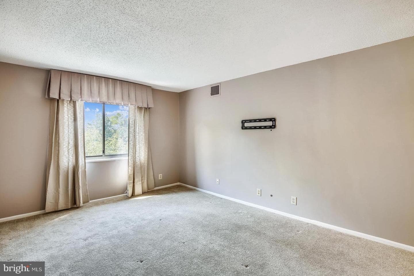 5902 Mount Eagle Drive #310 photo 29
