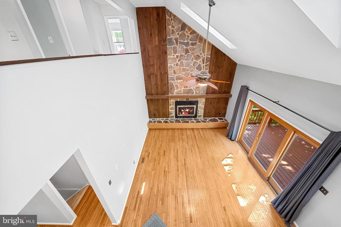9723 Stipp Street photo 33