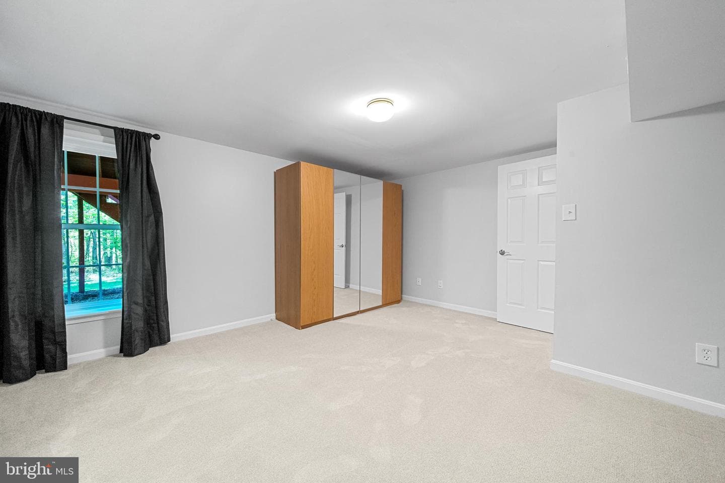 9723 Stipp Street photo 56