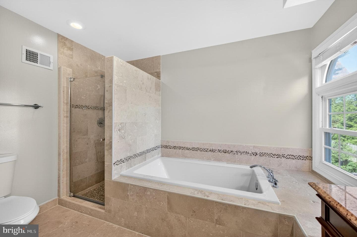 9589 Burnt Oak Drive photo 32