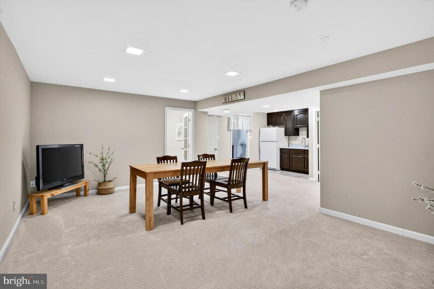 9589 Burnt Oak Drive photo 44