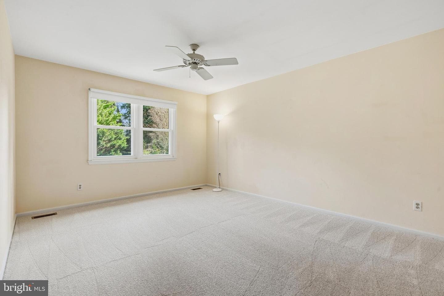 9605 Bronte Drive photo 40