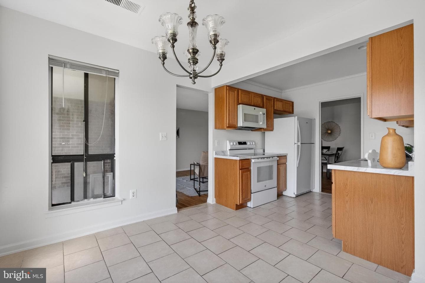 561 Florida Avenue #204 photo 12