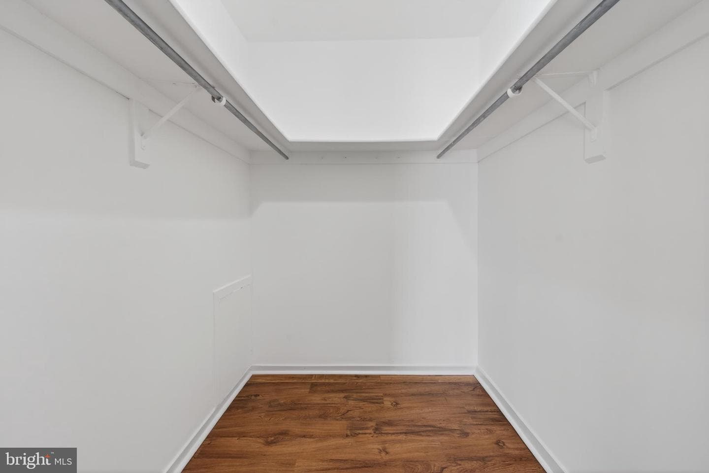 561 Florida Avenue #204 photo 23