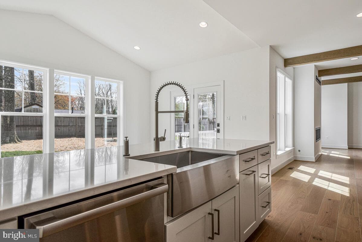 8205 Dabney Avenue photo 22