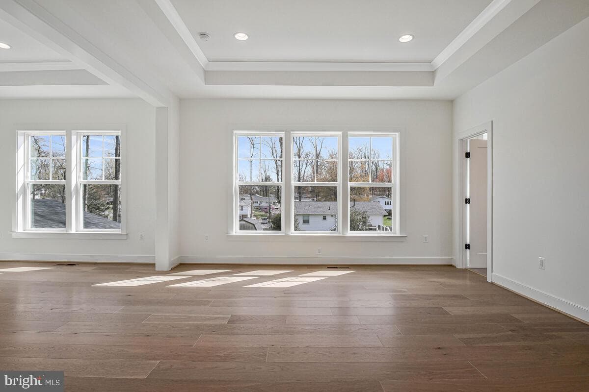 8205 Dabney Avenue photo 40