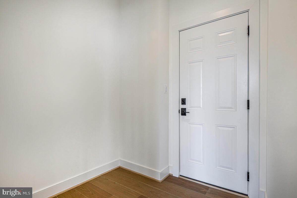 8205 Dabney Avenue photo 79