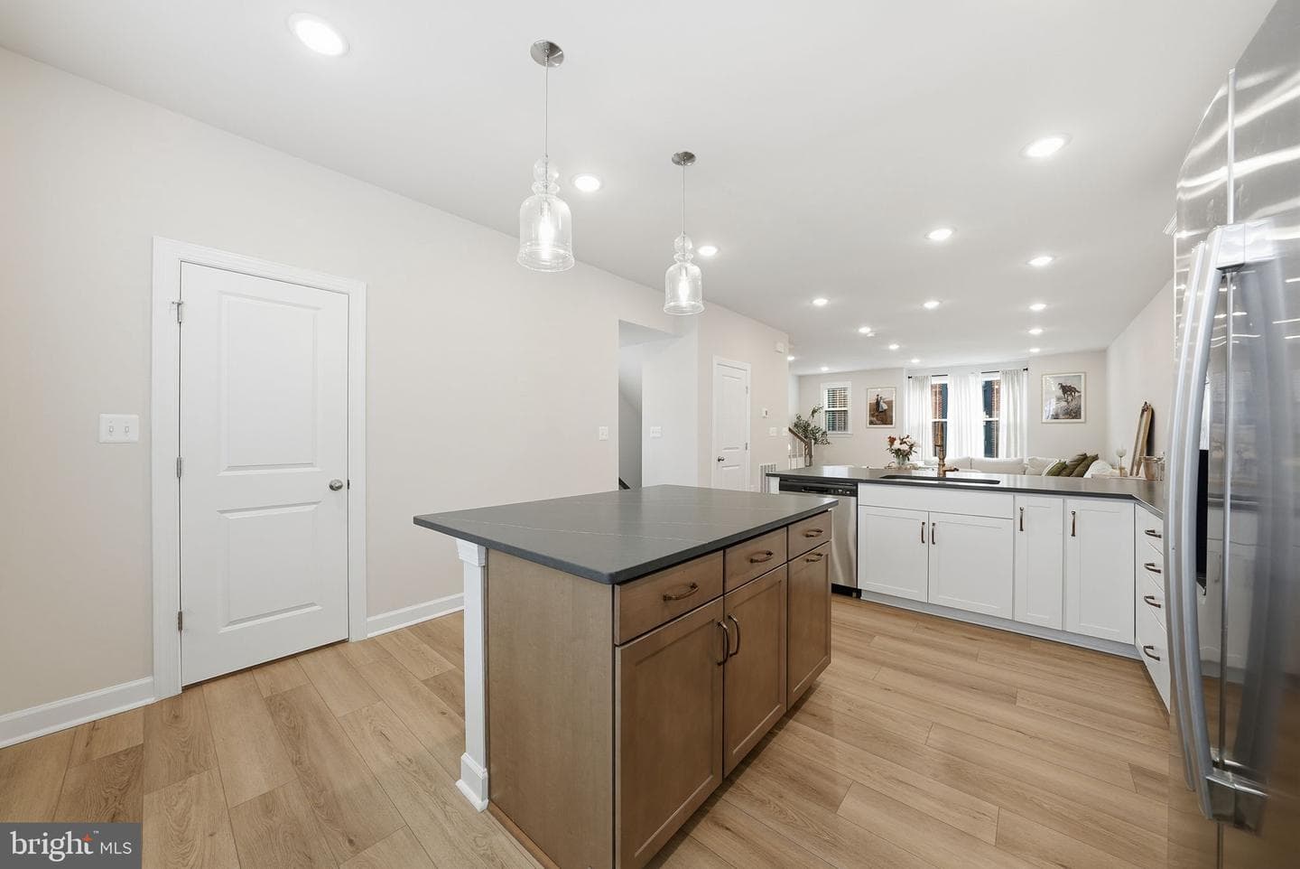 7220 Mountaineer Drive photo 8