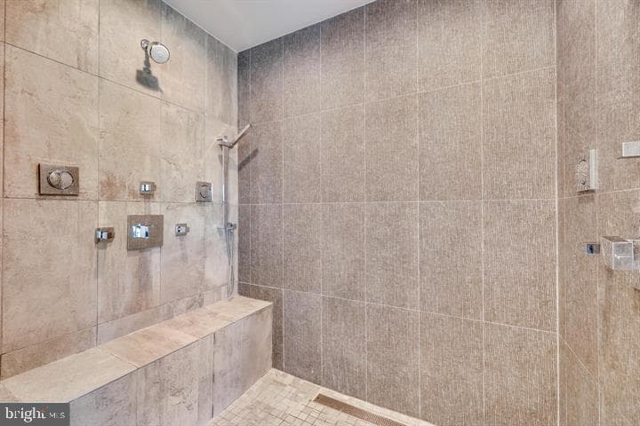 9604 Pembroke Place photo 33