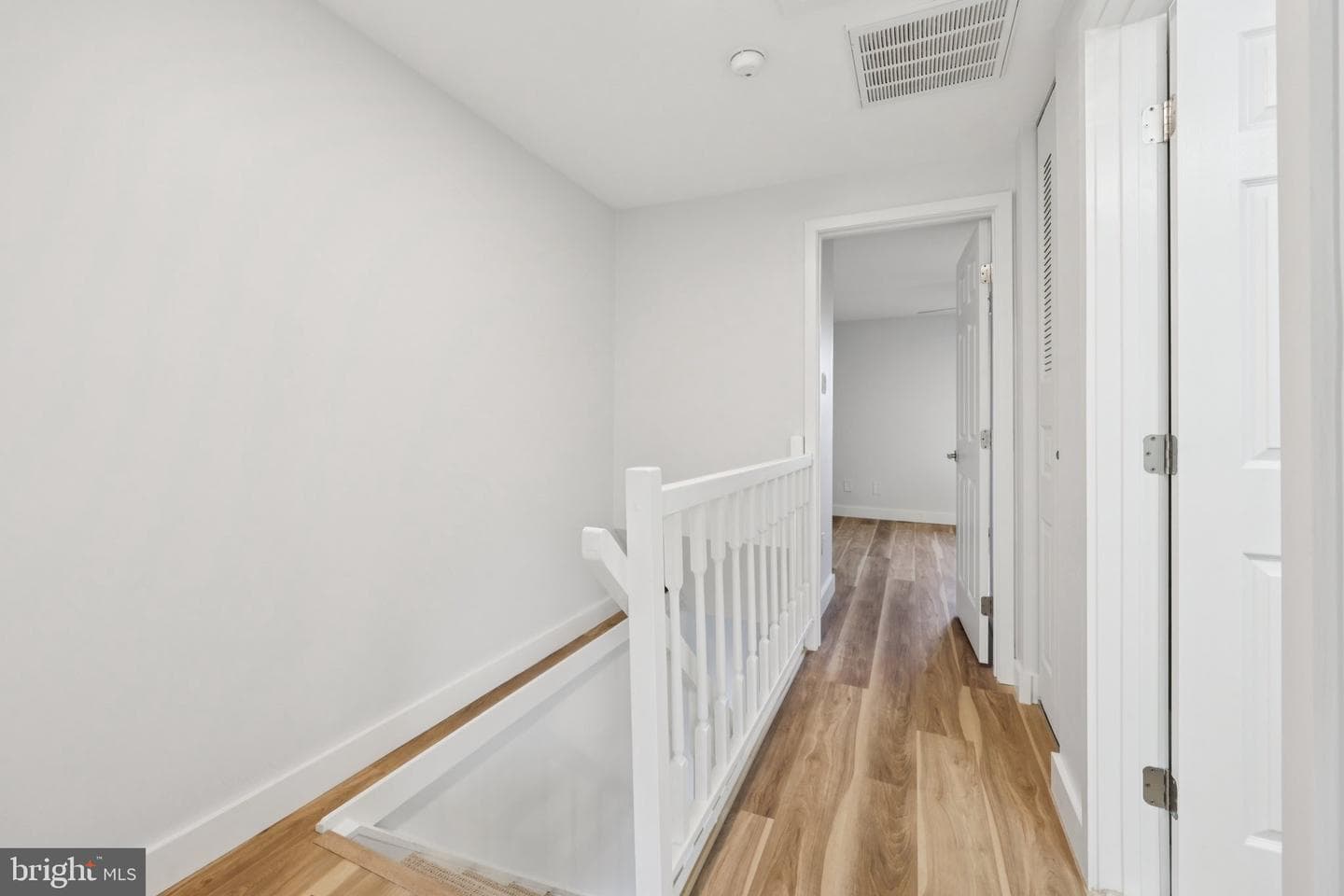 1666 Harvest Green Court photo 17