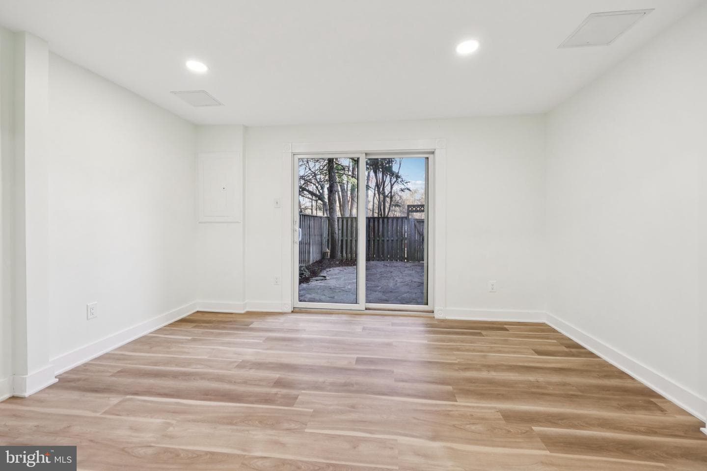 1666 Harvest Green Court photo 28