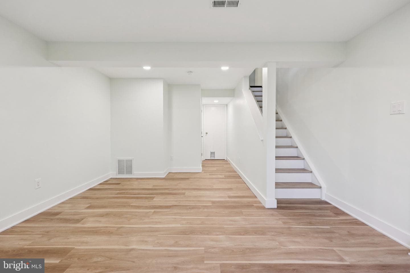 1666 Harvest Green Court photo 31