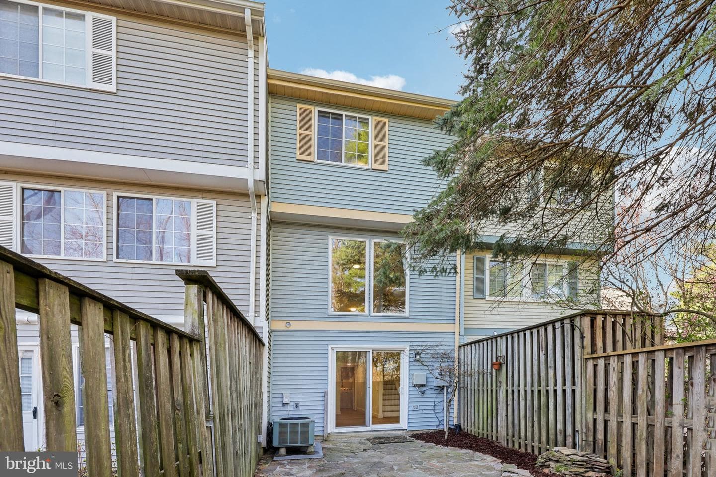 1666 Harvest Green Court photo 42