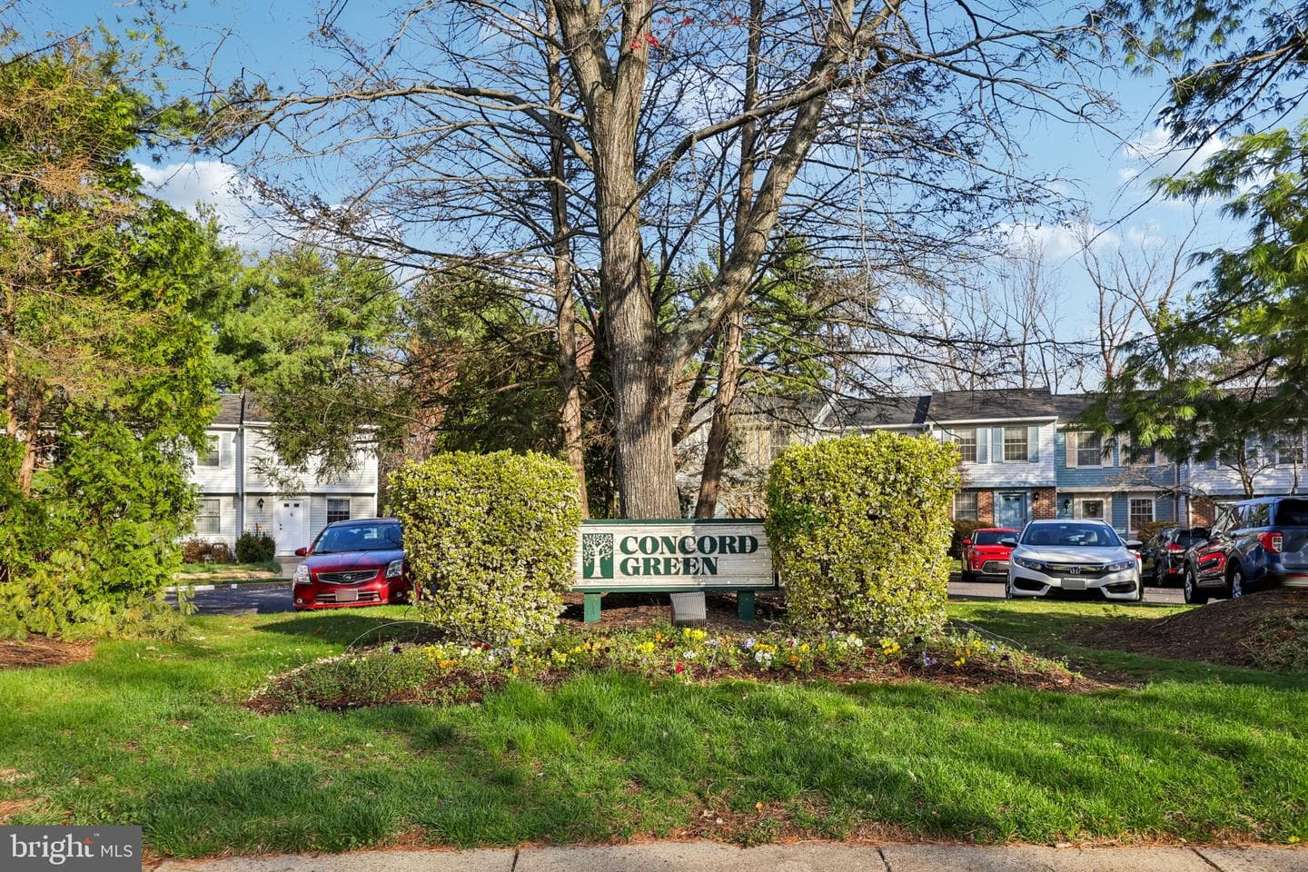1666 Harvest Green Court photo 45