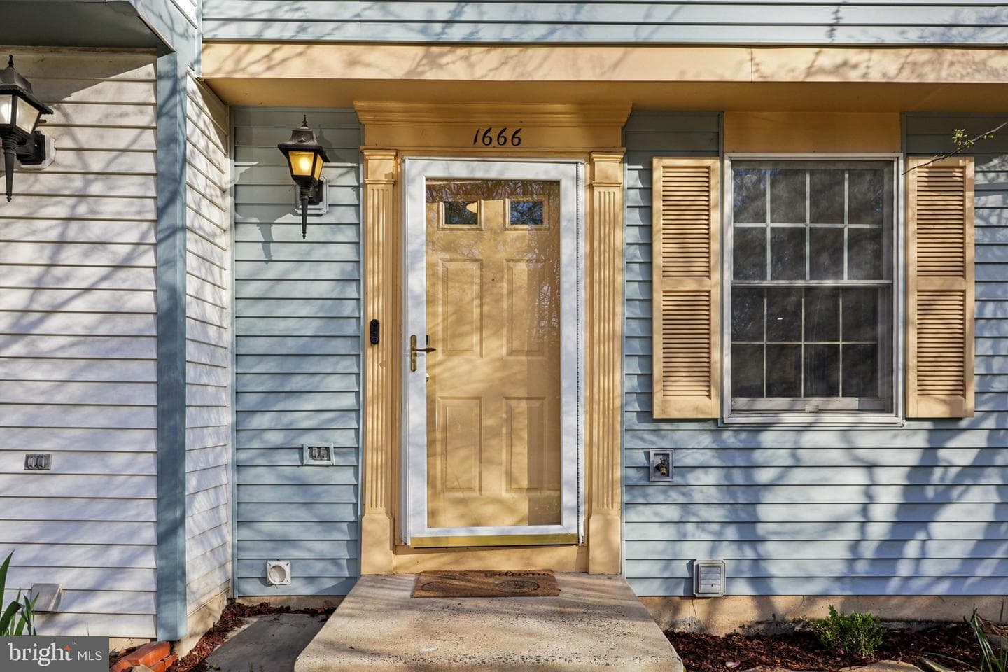 1666 Harvest Green Court photo 8