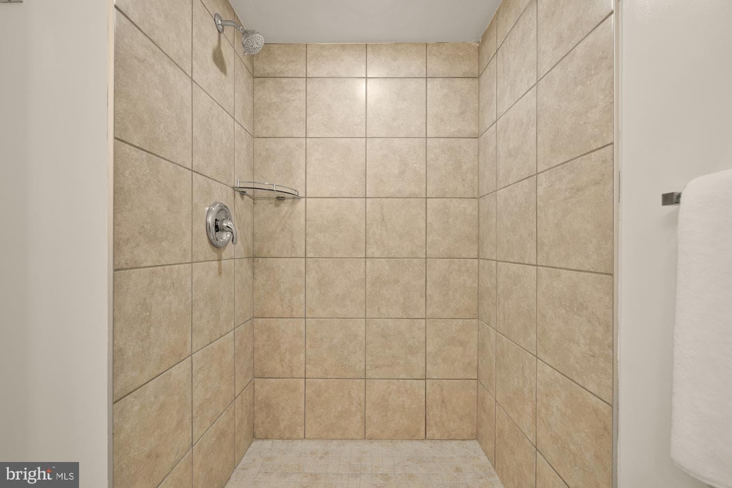 6112 Paulonia Road photo 35
