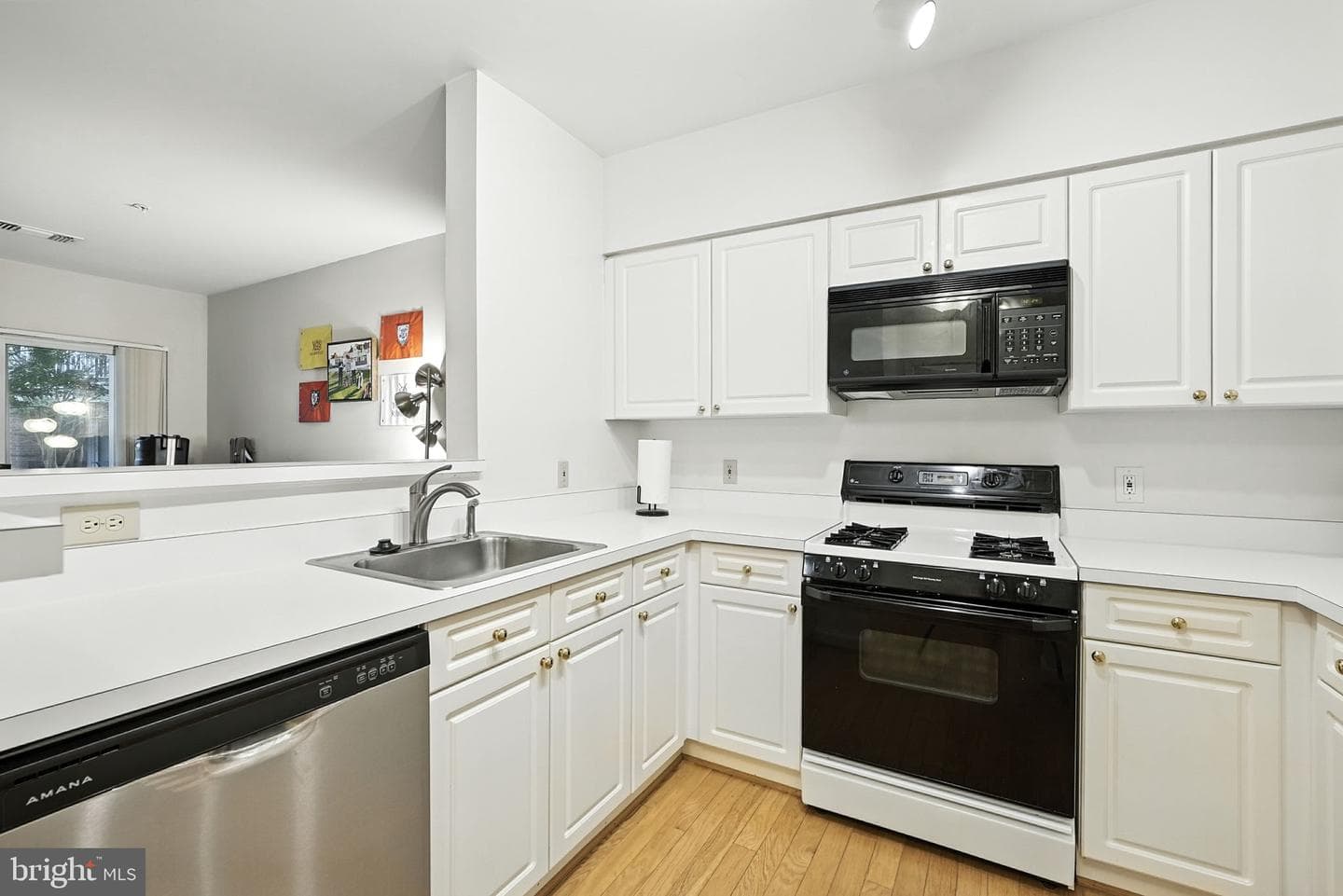 2204 Westcourt Lane #109 photo 3