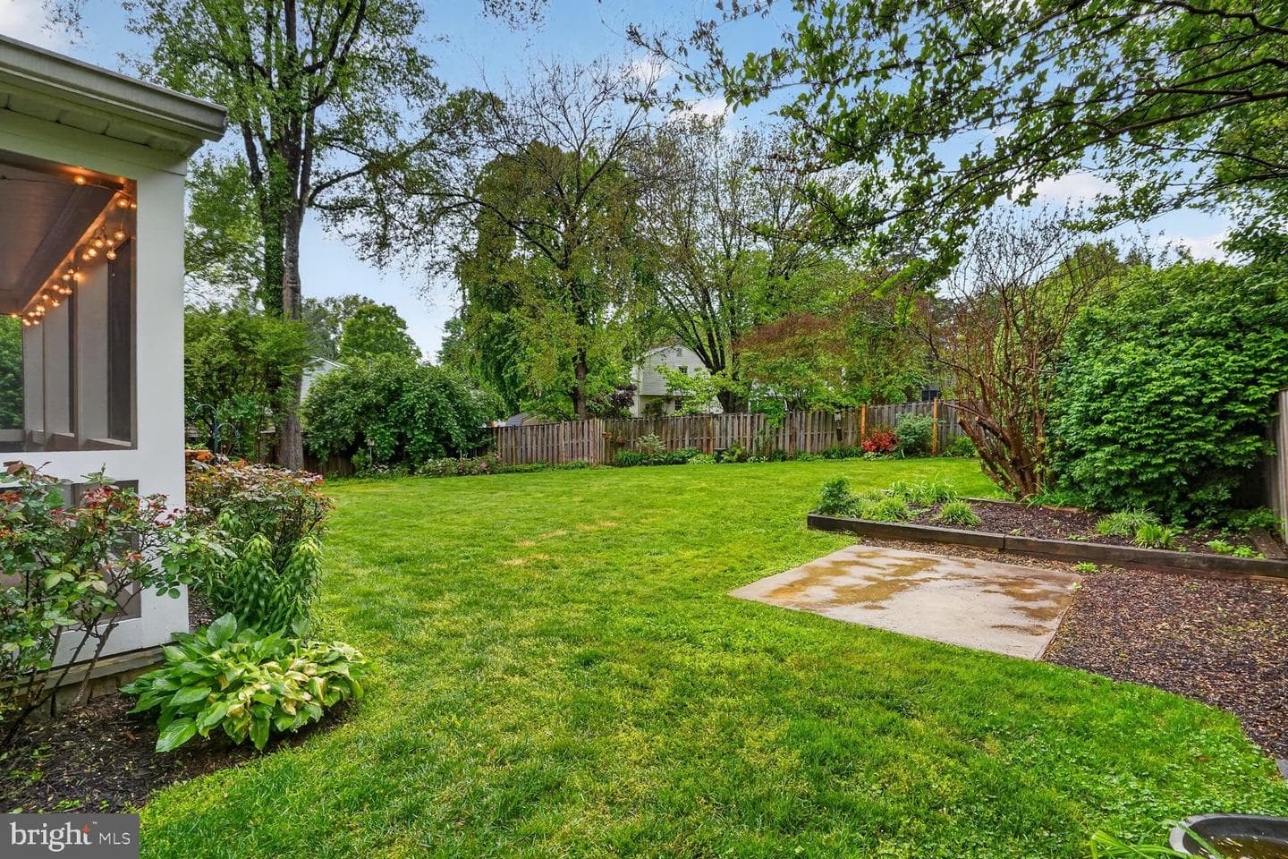 1854 Abbotsford Drive photo 9