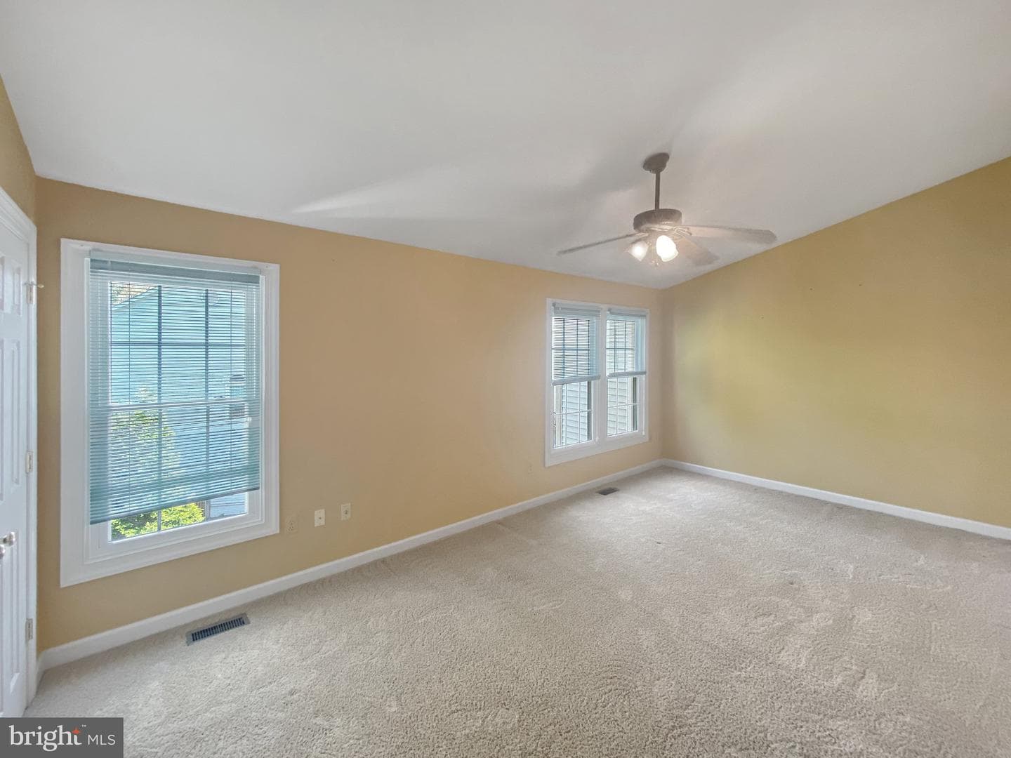 5705 Wood Creek Lane photo 16