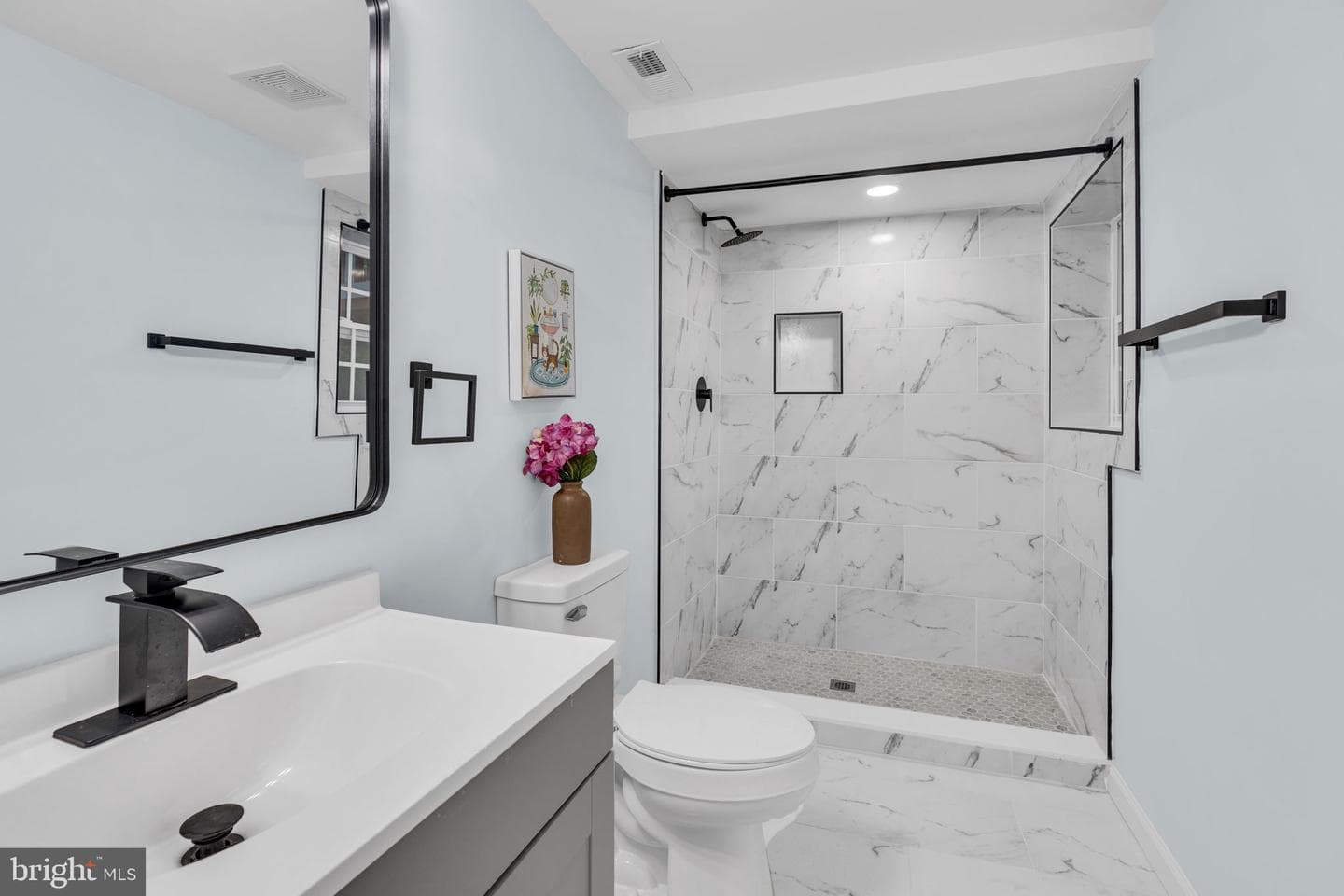 8441 Thames Street photo 28