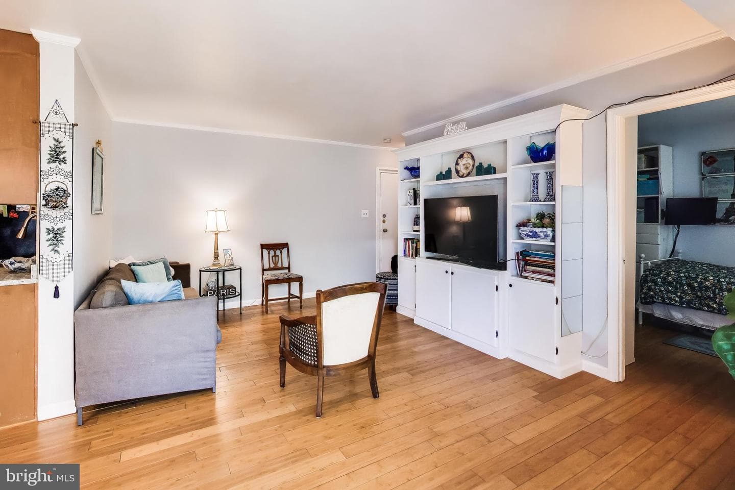 4909 Americana Drive #t6, Annandale