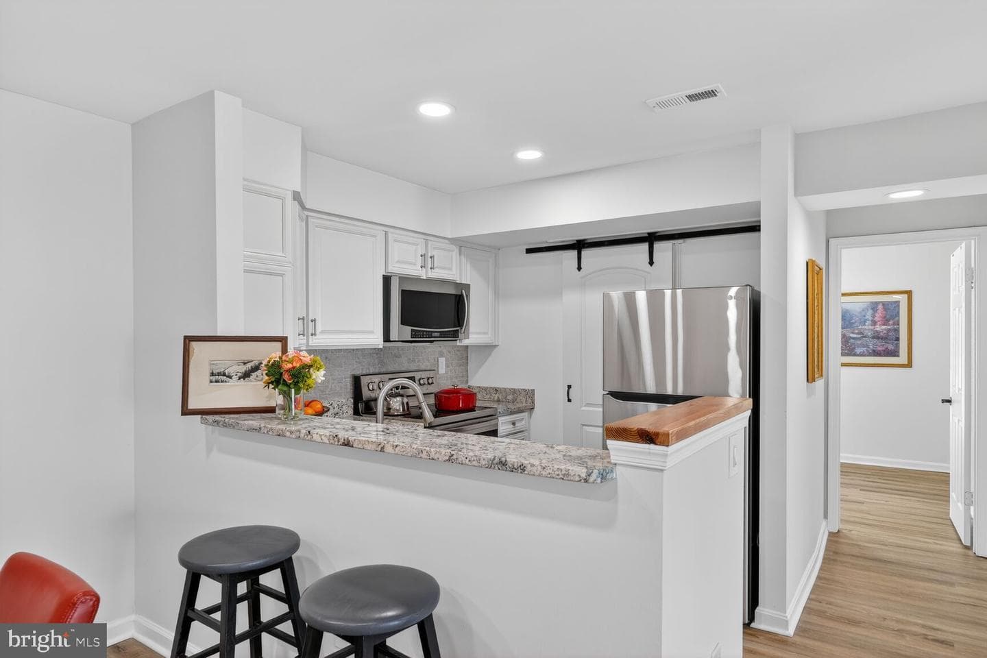 6912 Mary Caroline Circle #j photo 9