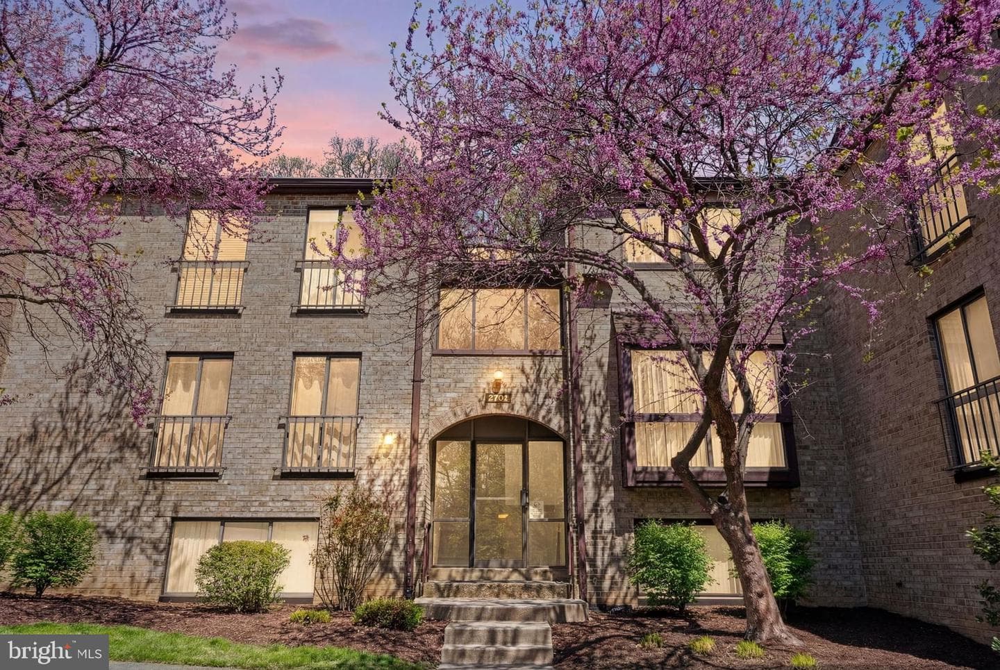 2032 Royal Fern Court #13/21a photo 2