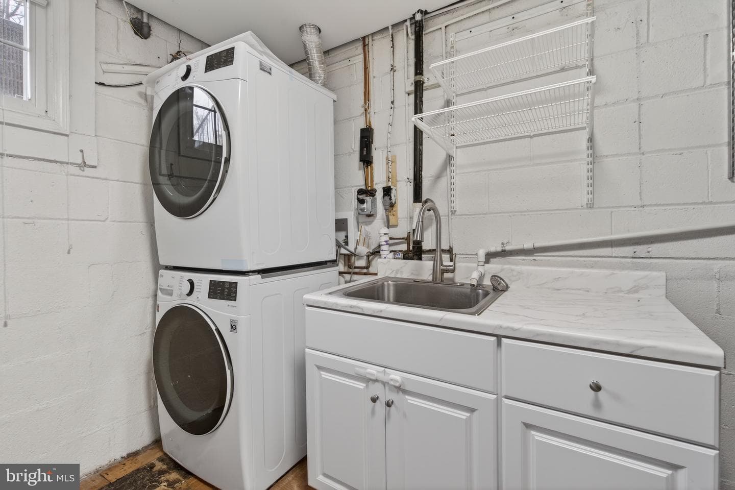 6805 Market Square Drive photo 38