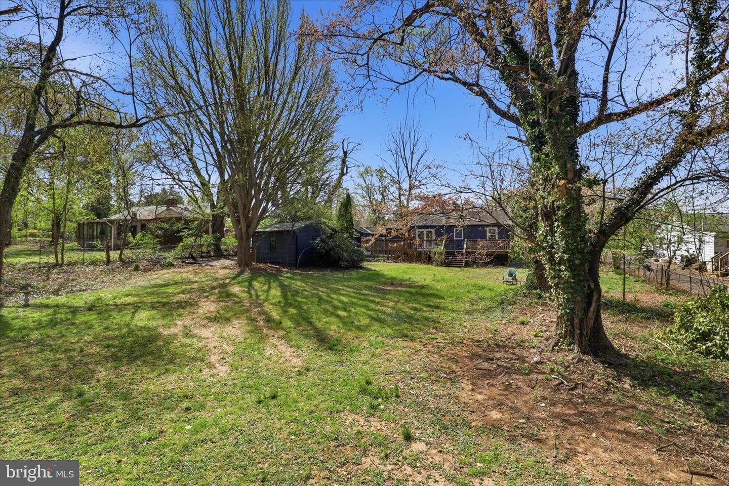 9704 Blake Lane photo 16