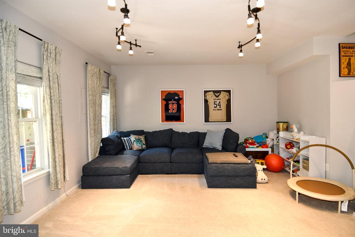 6614 Charles Green Square photo 31