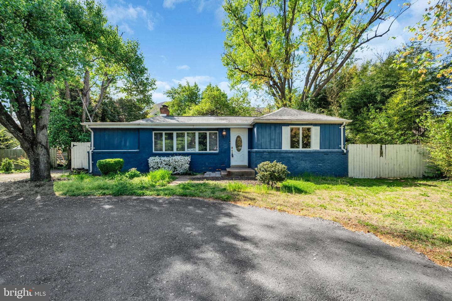 8106 Fort Hunt Rd, Alexandria