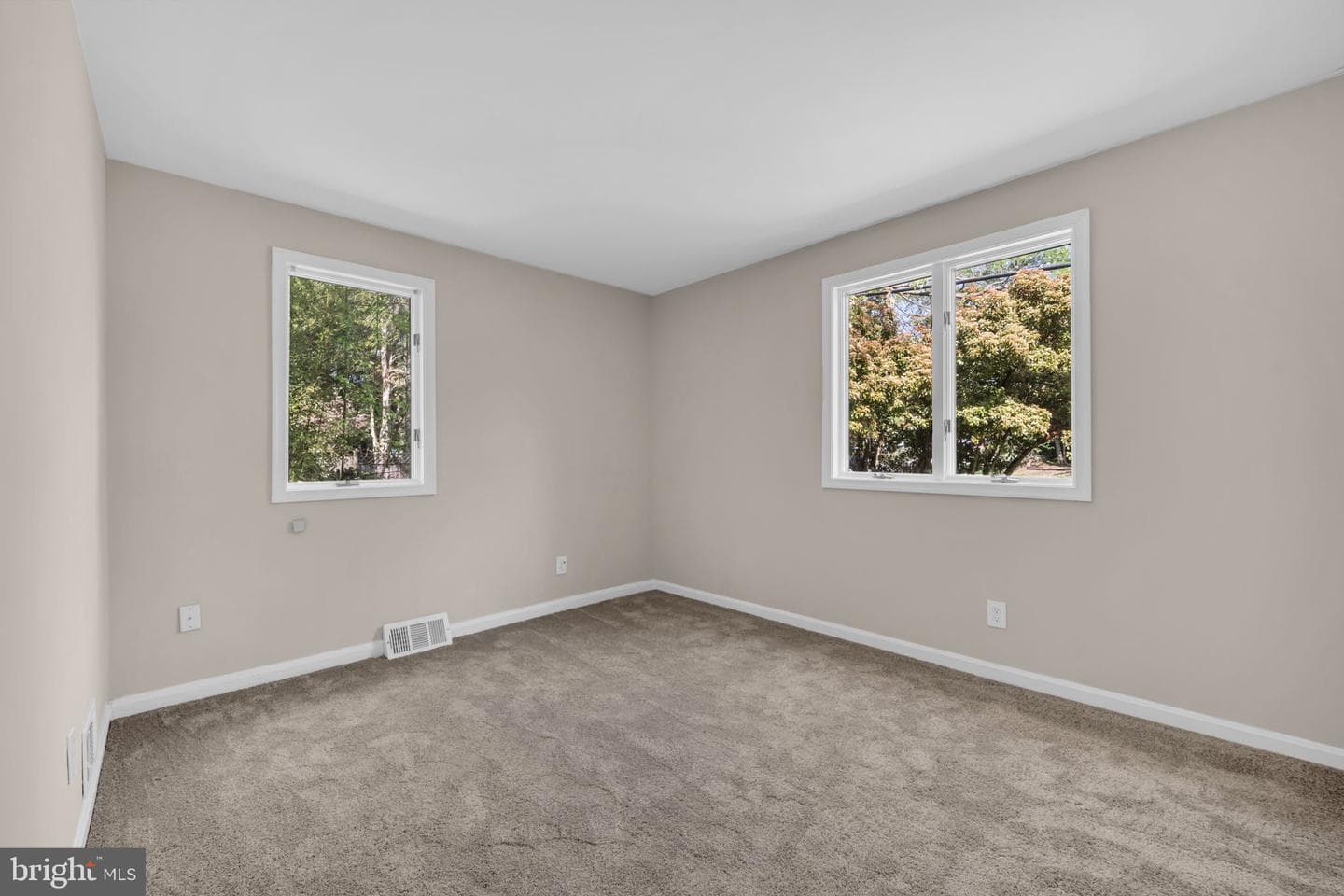 8106 Fort Hunt Road photo 29