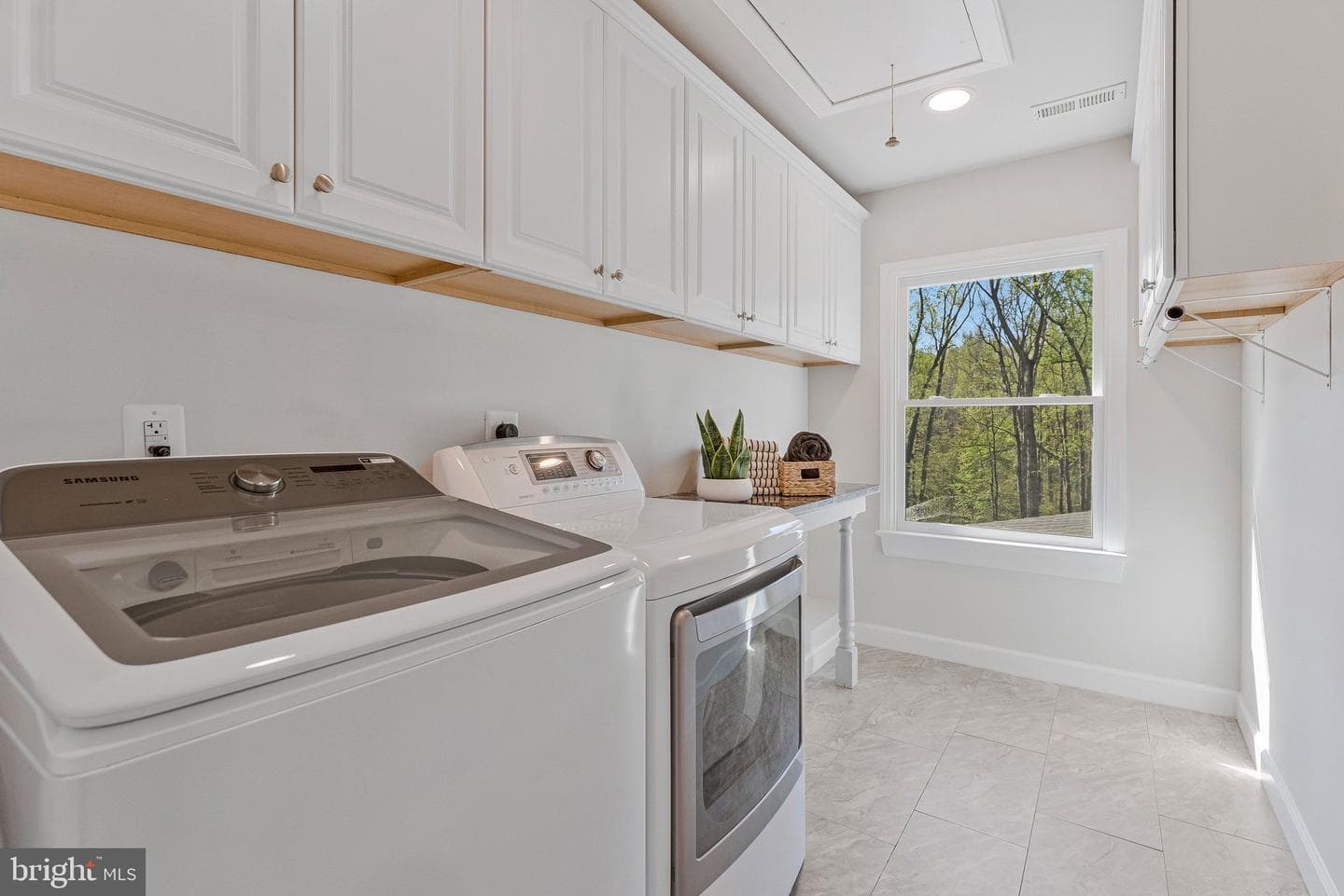 8611 Brook Road photo 71