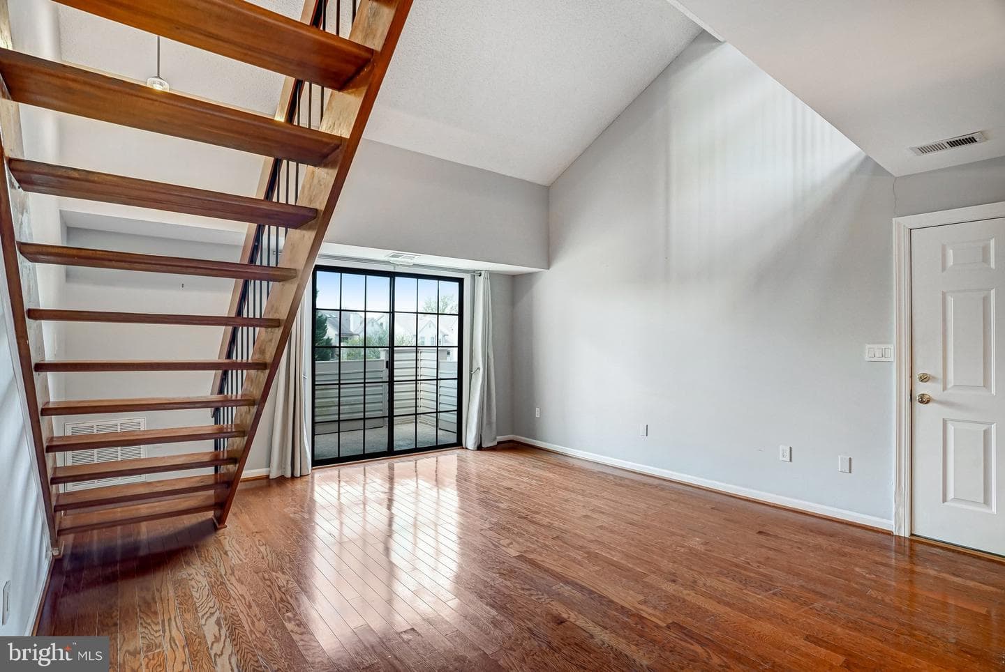 6925 Mary Caroline Circle #j photo 11